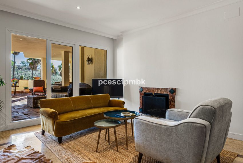 R5297179-Apartment-For-Sale-The-Golden-Mile-Middle-Floor-Apartment-3-Beds-240-Built-10