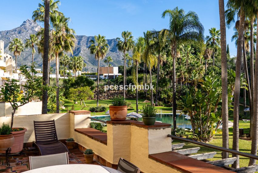 R5297179-Apartment-For-Sale-The-Golden-Mile-Middle-Floor-Apartment-3-Beds-240-Built-18