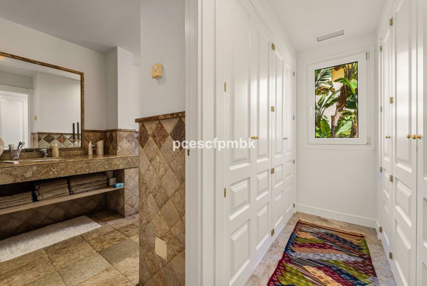 R5297179-Apartment-For-Sale-The-Golden-Mile-Middle-Floor-Apartment-3-Beds-240-Built-6