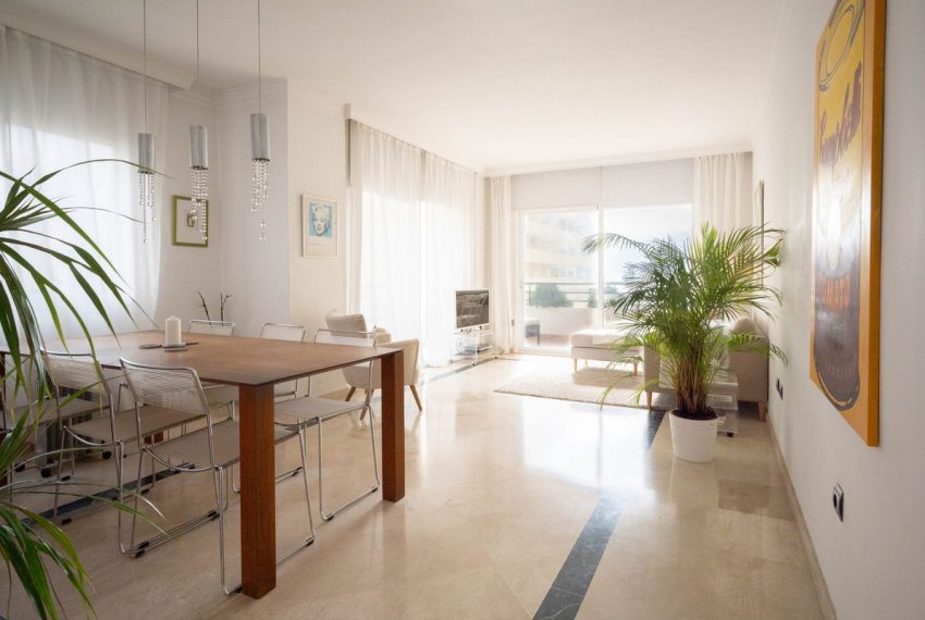 R5297395-Apartment-For-Sale-Marbella-Middle-Floor-Apartment-4-Beds-162-Built-3
