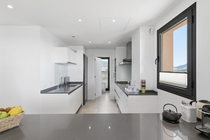 R5297635-Apartment-For-Sale-Benahavis-Middle-Floor-Apartment-2-Beds-118-Built-3