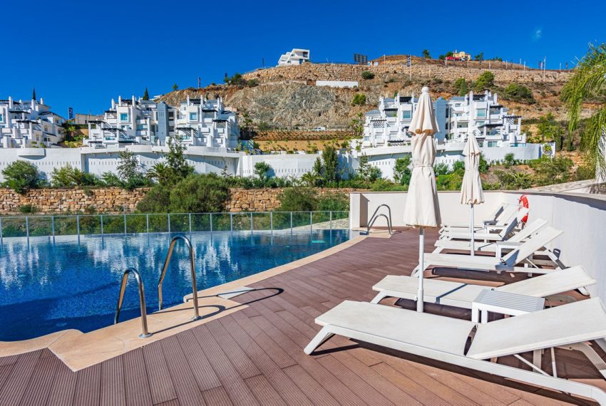 R5298247-Apartment-For-Sale-La-Quinta-Penthouse-3-Beds-125-Built-1