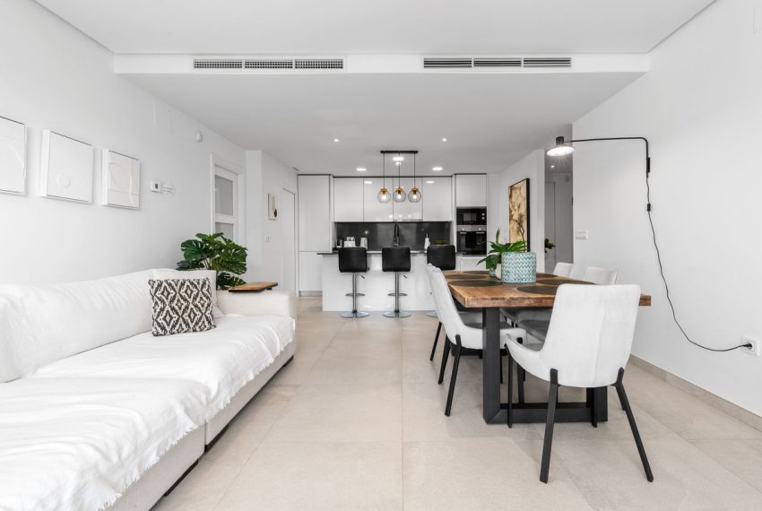 R5298247-Apartment-For-Sale-La-Quinta-Penthouse-3-Beds-125-Built-2