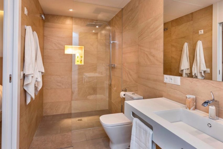 R5298265-Apartment-For-Sale-The-Golden-Mile-Middle-Floor-Apartment-2-Beds-61-Built-10