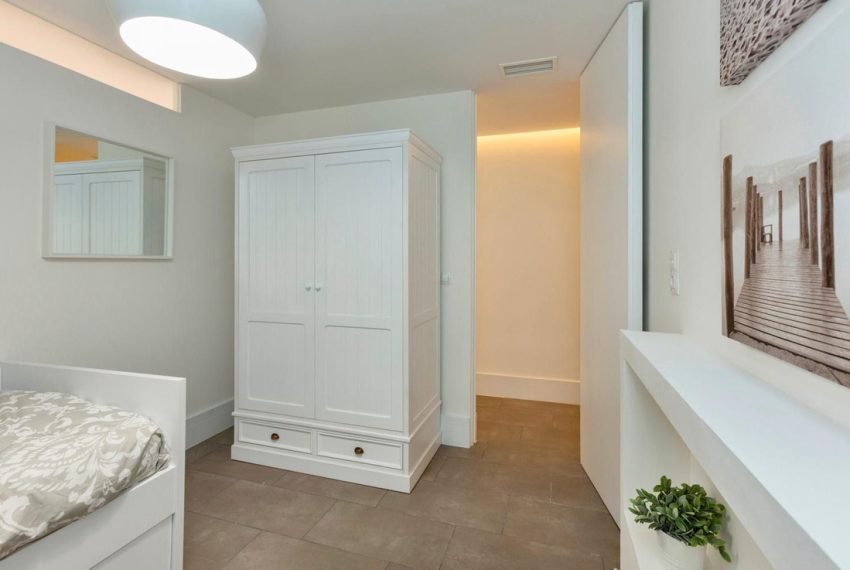 R5298265-Apartment-For-Sale-The-Golden-Mile-Middle-Floor-Apartment-2-Beds-61-Built-12