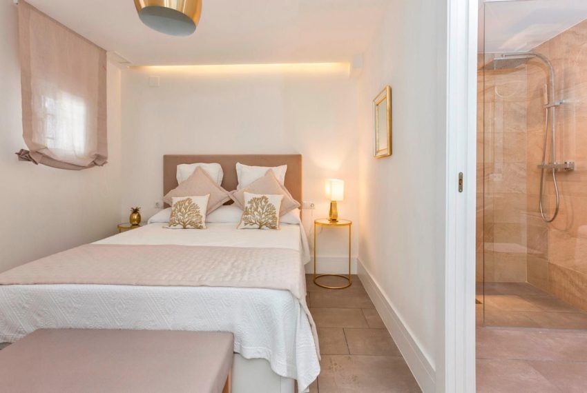 R5298265-Apartment-For-Sale-The-Golden-Mile-Middle-Floor-Apartment-2-Beds-61-Built-8