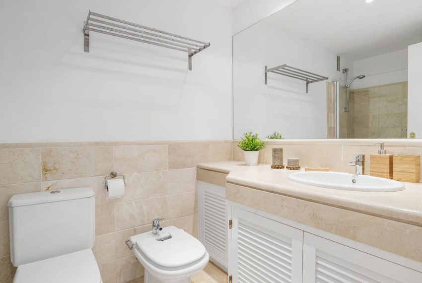 R5298283-Apartment-For-Sale-Benahavis-Middle-Floor-Apartment-2-Beds-95-Built-13