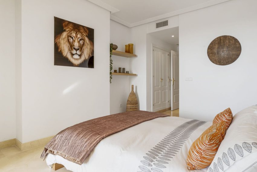 R5298283-Apartment-For-Sale-Benahavis-Middle-Floor-Apartment-2-Beds-95-Built-16