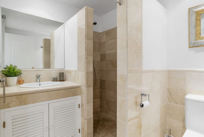 R5298283-Apartment-For-Sale-Benahavis-Middle-Floor-Apartment-2-Beds-95-Built-18