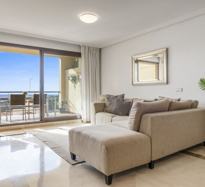 R5298283-Image 1-Middle Floor Apartment - 2 Beds - 95 Built