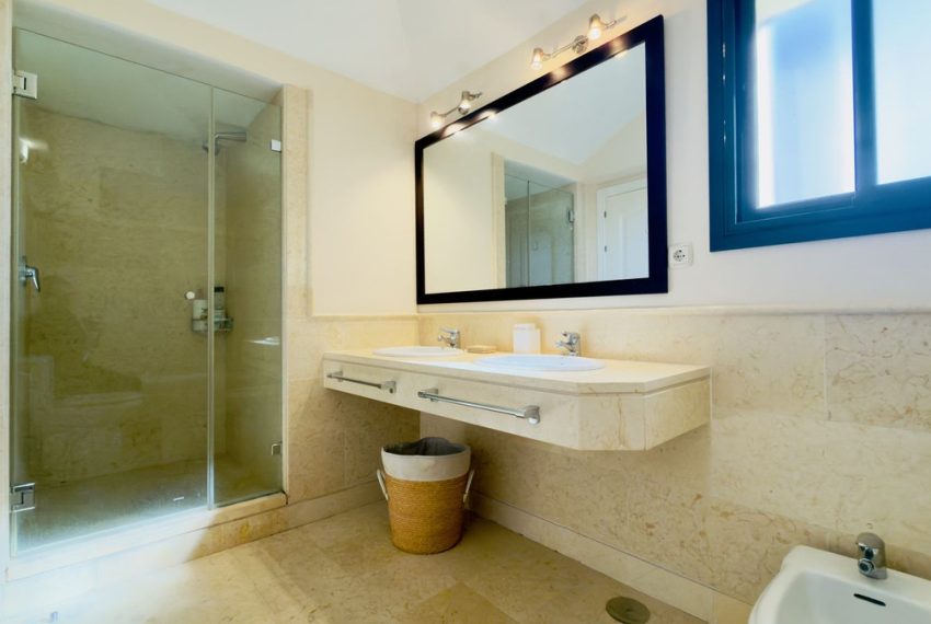 R5298325-Apartment-For-Sale-Benahavis-Penthouse-Duplex-3-Beds-194-Built-4