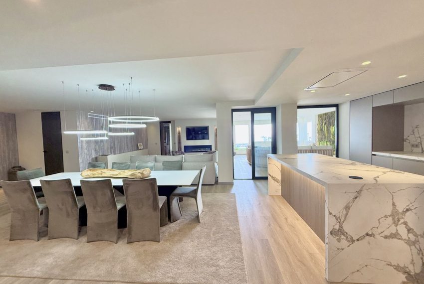 R5298385-Apartment-For-Sale-Puerto-Banus-Middle-Floor-Apartment-5-Beds-296-Built-3