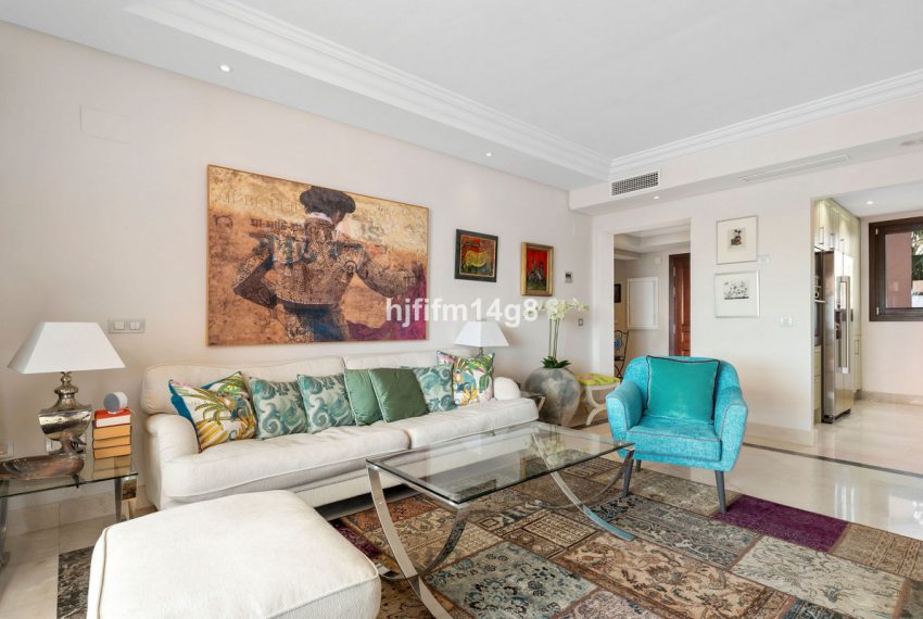 R5299120-Apartment-For-Sale-Estepona-Penthouse-3-Beds-184-Built-6