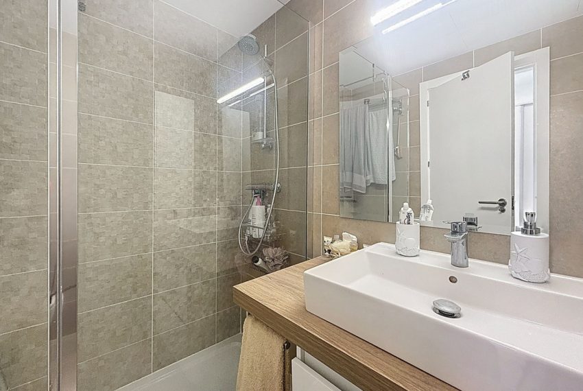 R5299195-Apartment-For-Sale-Estepona-Penthouse-3-Beds-187-Built-15