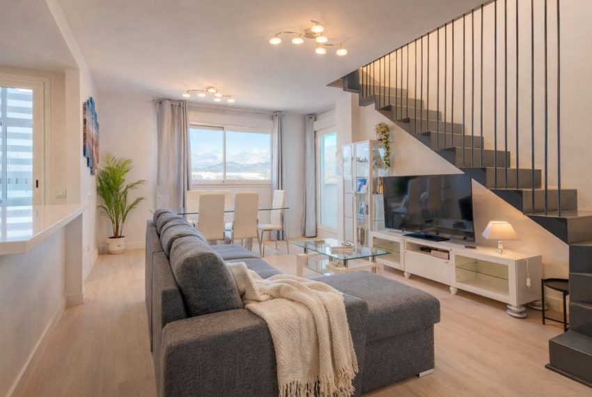 R5299195-Apartment-For-Sale-Estepona-Penthouse-3-Beds-187-Built