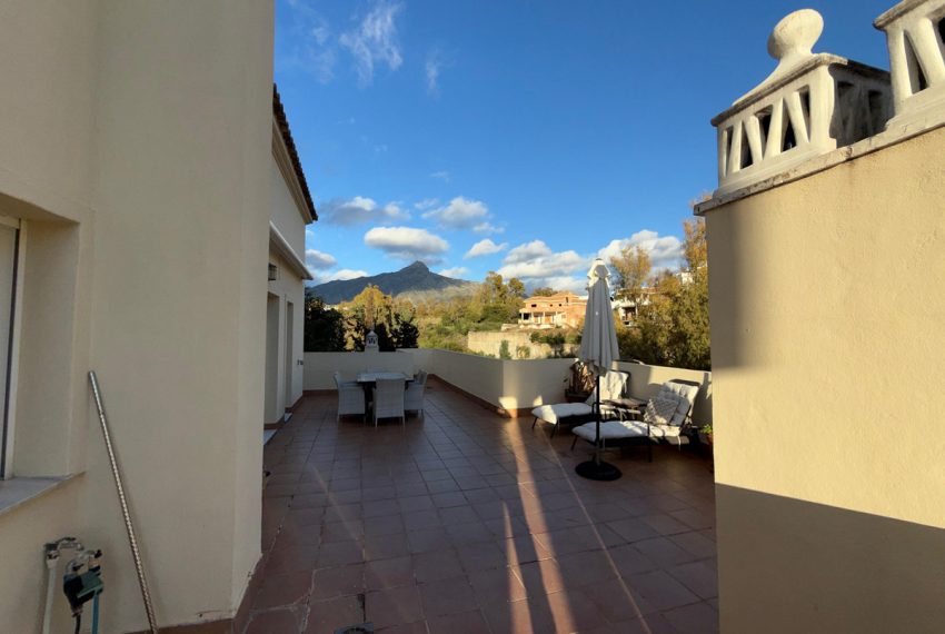 R5299234-Apartment-For-Sale-Nueva-Andalucia-Penthouse-Duplex-4-Beds-188-Built-15