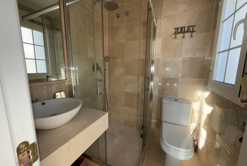 R5299234-Apartment-For-Sale-Nueva-Andalucia-Penthouse-Duplex-4-Beds-188-Built-3