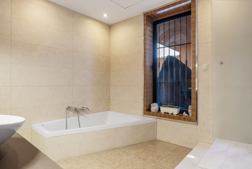 R5299321-Apartment-For-Sale-Monte-Halcones-Penthouse-Duplex-3-Beds-253-Built-15