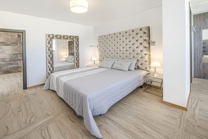 R5300278-Apartment-For-Sale-Estepona-Penthouse-2-Beds-203-Built-9