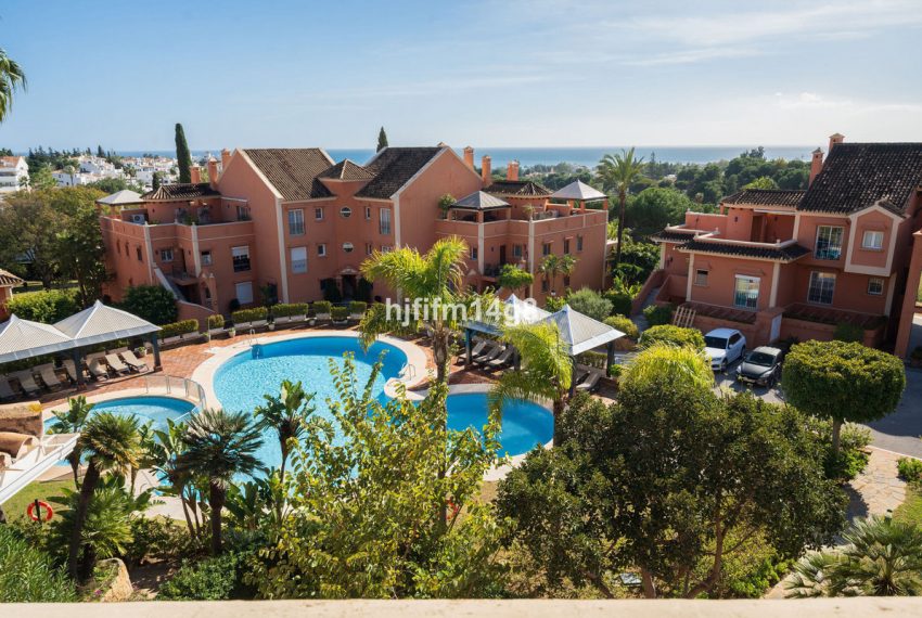 R5300596-Apartment-For-Sale-Nueva-Andalucia-Penthouse-Duplex-3-Beds-271-Built-1
