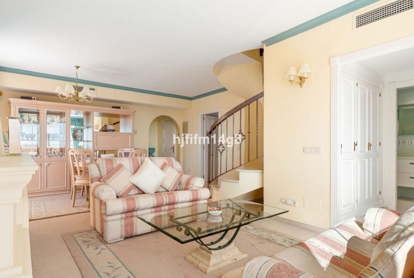 R5300596-Apartment-For-Sale-Nueva-Andalucia-Penthouse-Duplex-3-Beds-271-Built-5