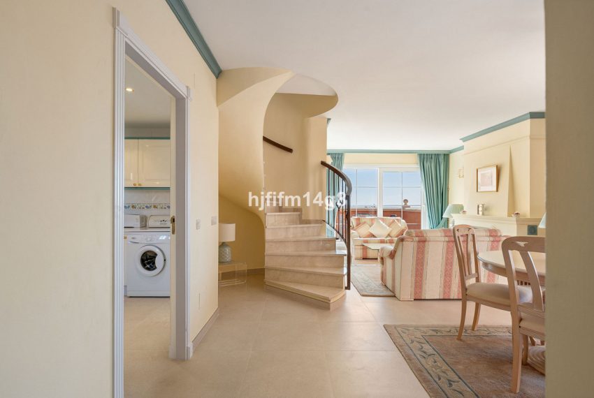 R5300596-Apartment-For-Sale-Nueva-Andalucia-Penthouse-Duplex-3-Beds-271-Built-7