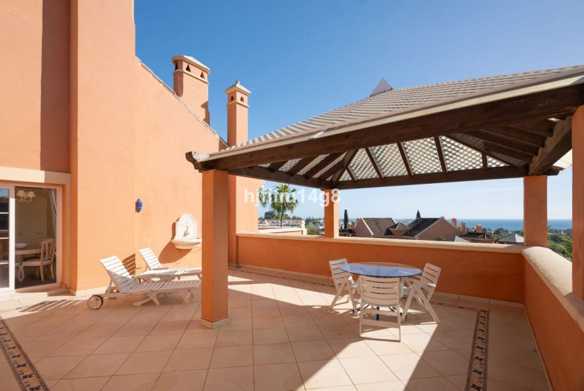 R5300596-Apartment-For-Sale-Nueva-Andalucia-Penthouse-Duplex-3-Beds-271-Built