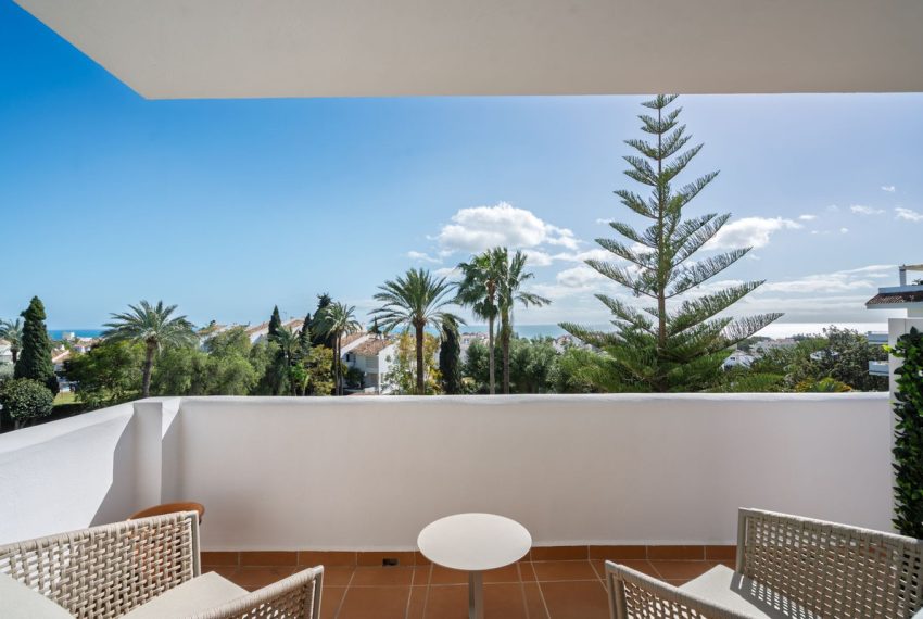 R5302864-Apartment-For-Sale-Nueva-Andalucia-Middle-Floor-Apartment-3-Beds-190-Built-3