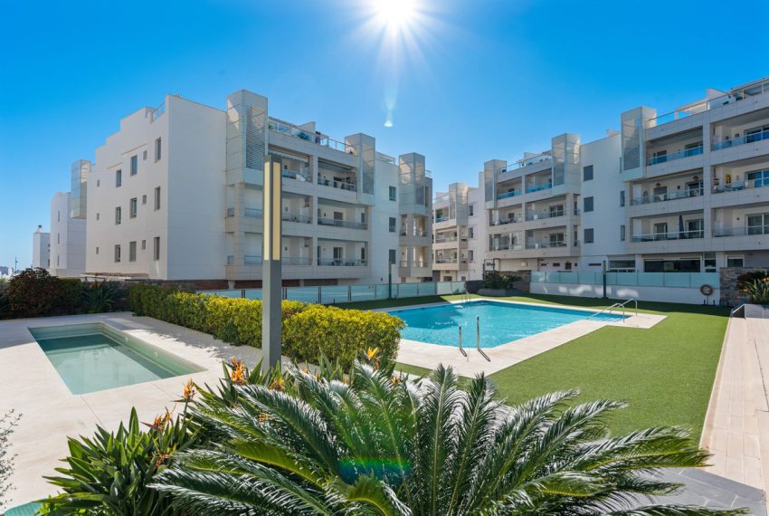R5302882-Apartment-For-Sale-San-Pedro-de-Alcantara-Middle-Floor-Apartment-3-Beds-94-Built