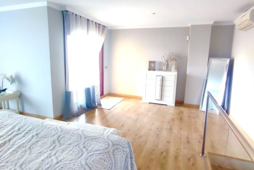 R5302945-Apartment-For-Sale-Benahavis-Penthouse-Duplex-4-Beds-125-Built-3