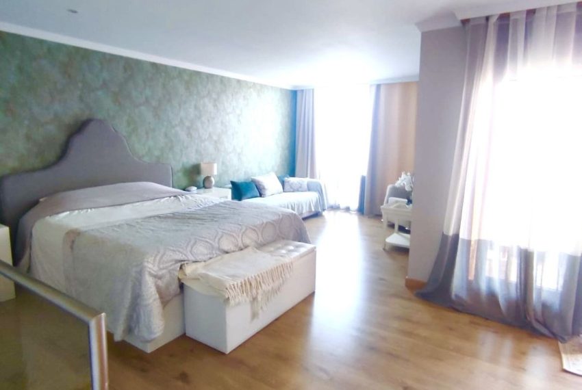 R5302945-Apartment-For-Sale-Benahavis-Penthouse-Duplex-4-Beds-125-Built-4