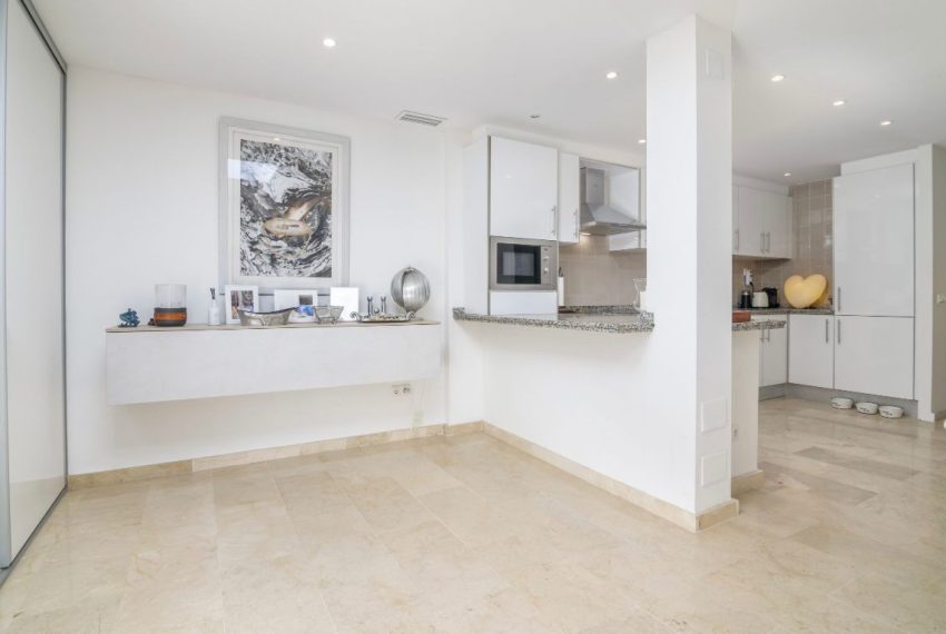 R5303098-House-For-Sale-Nueva-Andalucia-Townhouse-3-Beds-99-Built-15