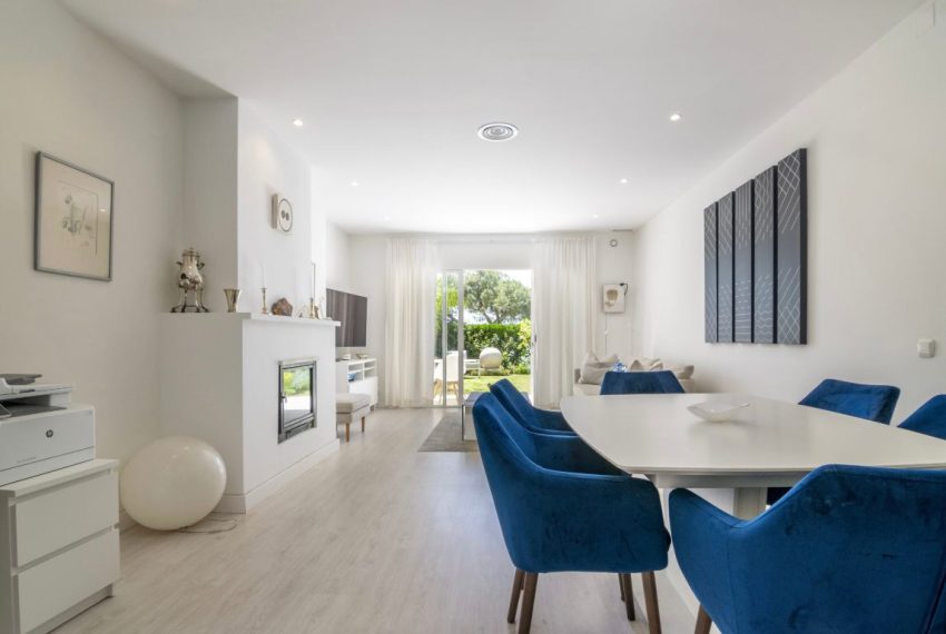 R5303098-House-For-Sale-Nueva-Andalucia-Townhouse-3-Beds-99-Built-5