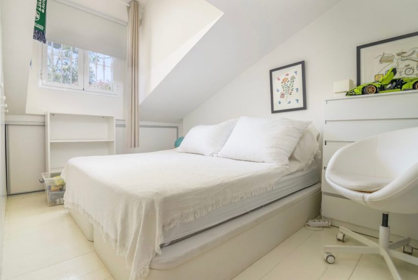 R5303098-House-For-Sale-Nueva-Andalucia-Townhouse-3-Beds-99-Built-7