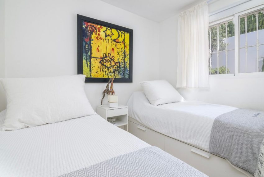 R5303098-House-For-Sale-Nueva-Andalucia-Townhouse-3-Beds-99-Built-9