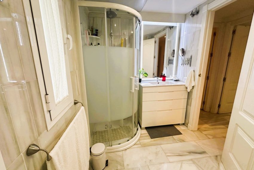 R5304676-Apartment-For-Sale-Nueva-Andalucia-Ground-Floor-Apartment-3-Beds-123-Built-15