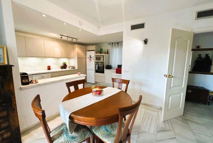 R5304676-Apartment-For-Sale-Nueva-Andalucia-Ground-Floor-Apartment-3-Beds-123-Built-6