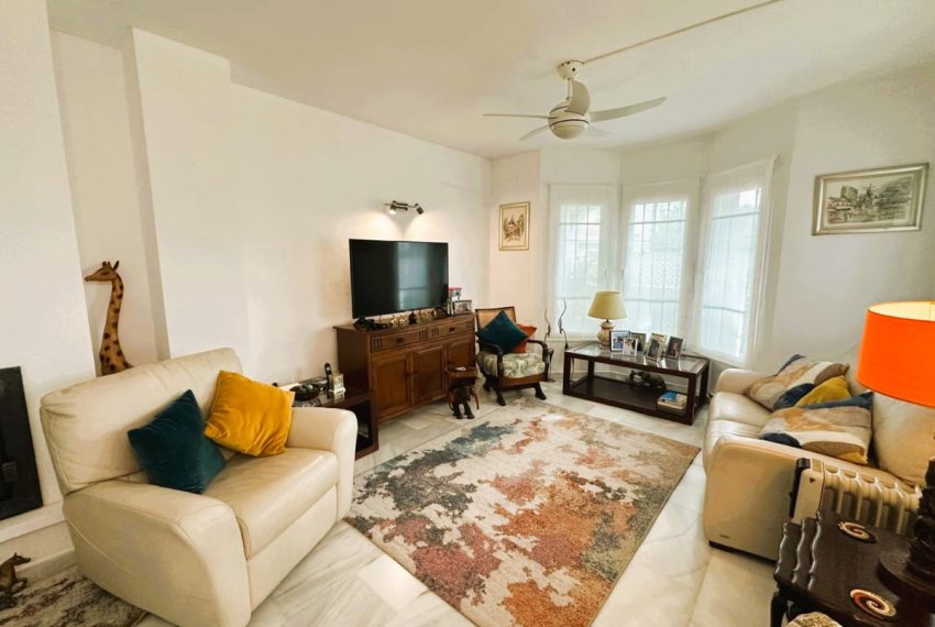 R5304676-Apartment-For-Sale-Nueva-Andalucia-Ground-Floor-Apartment-3-Beds-123-Built