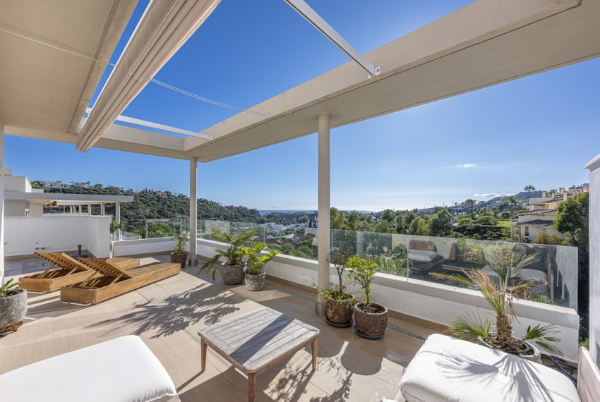 R5304784-Apartment-For-Sale-Benahavis-Penthouse-Duplex-3-Beds-161-Built