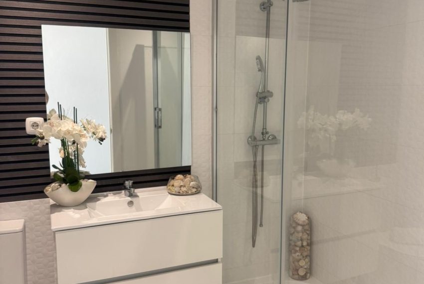 R5304826-Apartment-For-Sale-Benahavis-Penthouse-Duplex-3-Beds-155-Built-3