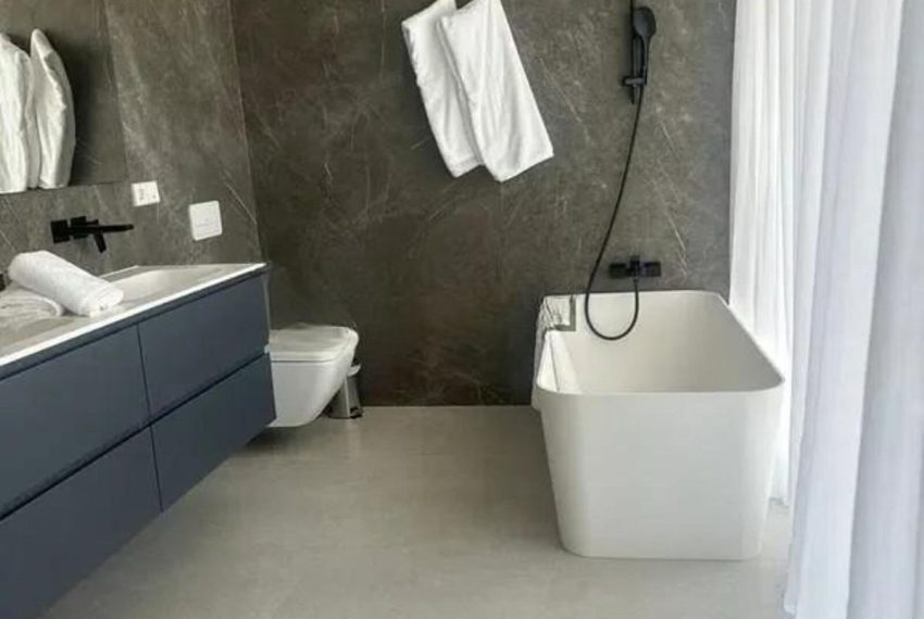 R5305153-House-For-Sale-Marbella-Detached-Villa-5-Beds-600-Built-12