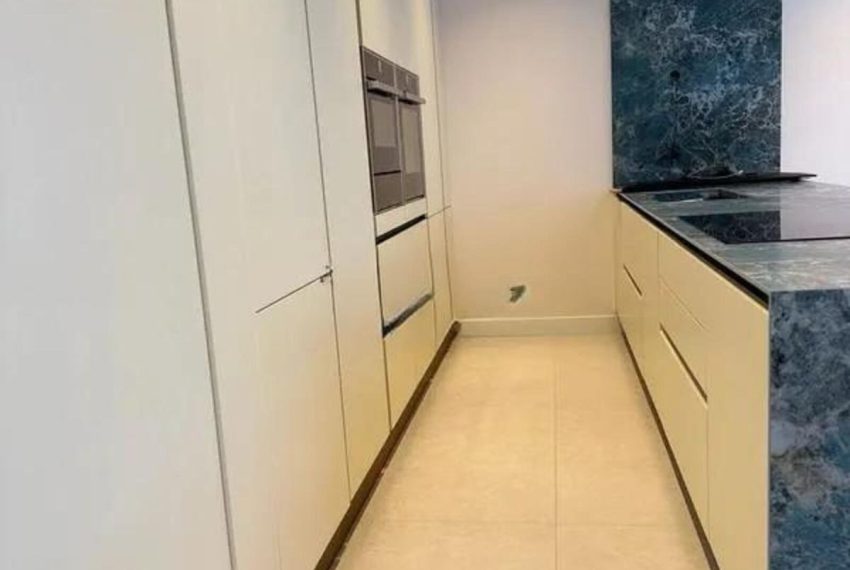 R5305153-House-For-Sale-Marbella-Detached-Villa-5-Beds-600-Built-7