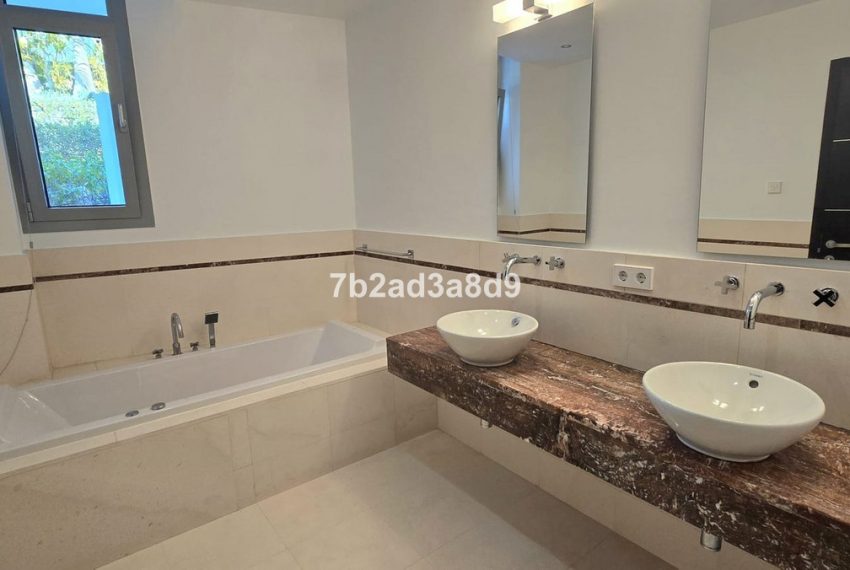 R5305174-House-For-Sale-The-Golden-Mile-Semi-Detached-House-5-Beds-728-Built-18