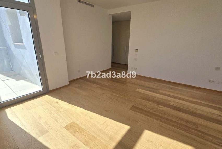 R5305174-House-For-Sale-The-Golden-Mile-Semi-Detached-House-5-Beds-728-Built-19