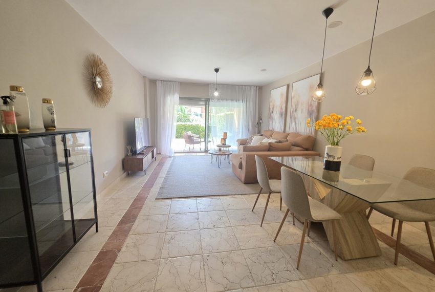 R5305219-Apartment-For-Sale-Estepona-Ground-Floor-Apartment-3-Beds-183-Built-1