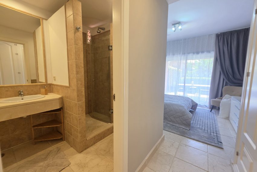 R5305219-Apartment-For-Sale-Estepona-Ground-Floor-Apartment-3-Beds-183-Built-7