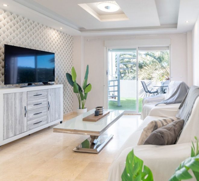 R5305492-Image 1-Penthouse - 2 Beds - 85 Built