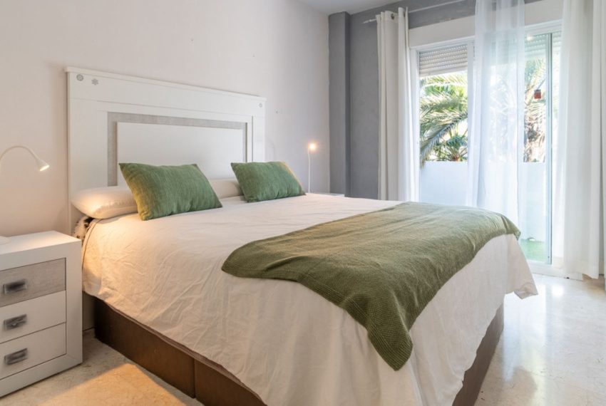 R5305492-Apartment-For-Sale-Estepona-Penthouse-2-Beds-85-Built-8