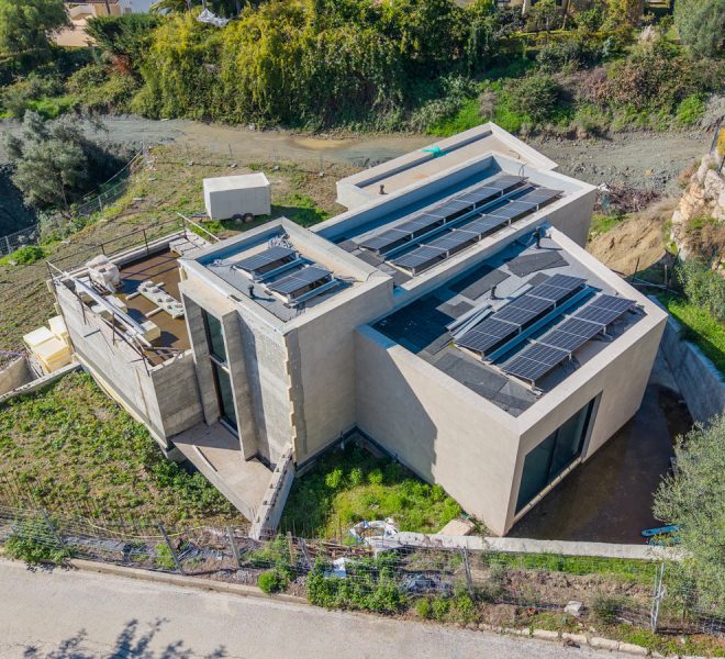 R5305513-Image 1-Detached Villa - 5 Beds - 414 Built