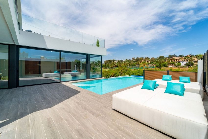 R5305525-House-For-Sale-Atalaya-Detached-Villa-5-Beds-358-Built-1